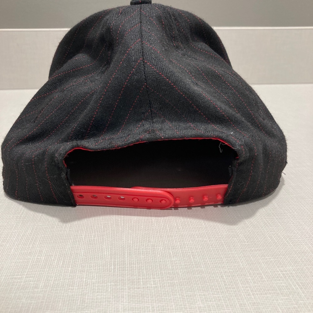 Batman hat - Picture 2 of 2